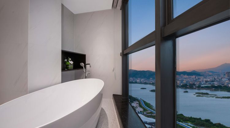 Holiday Inn Express Shantou Chenghai Room