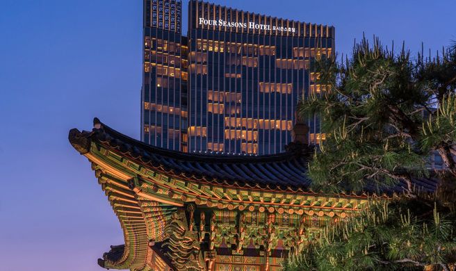 Four Seasons Hotel Seoul Exterior