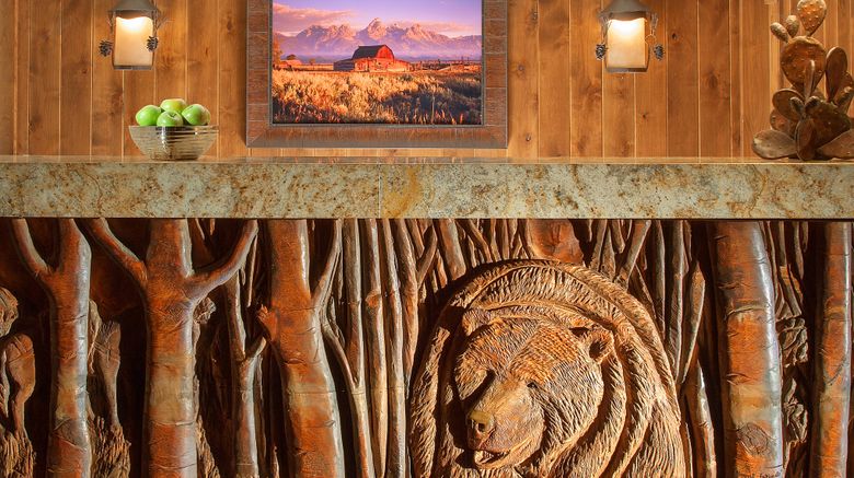 <b>Snake River Lodge & Spa Lobby</b>. Images powered by <a href="https://www.leonardoworldwide.com/" title="Leonardo Worldwide" target="_blank">Leonardo</a>.