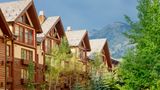 Snake River Lodge & Spa Exterior