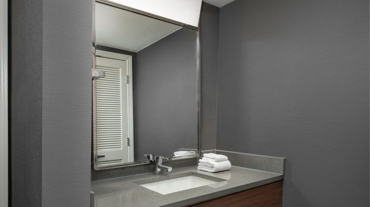 Courtyard by Marriott Dothan Room