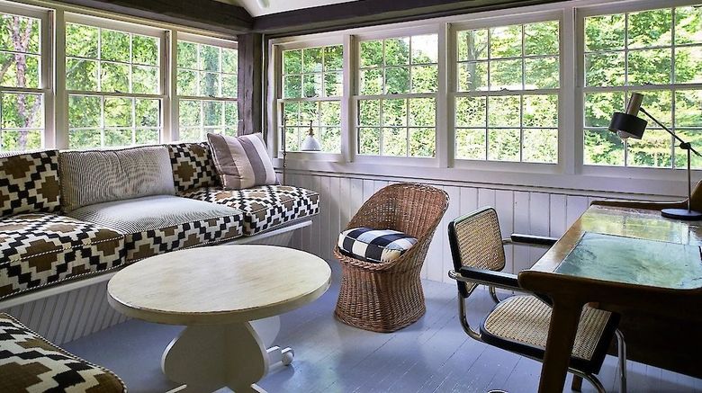 <b>Troutbeck Suite</b>. Images powered by <a href="https://www.leonardoworldwide.com/" title="Leonardo Worldwide" target="_blank">Leonardo</a>.