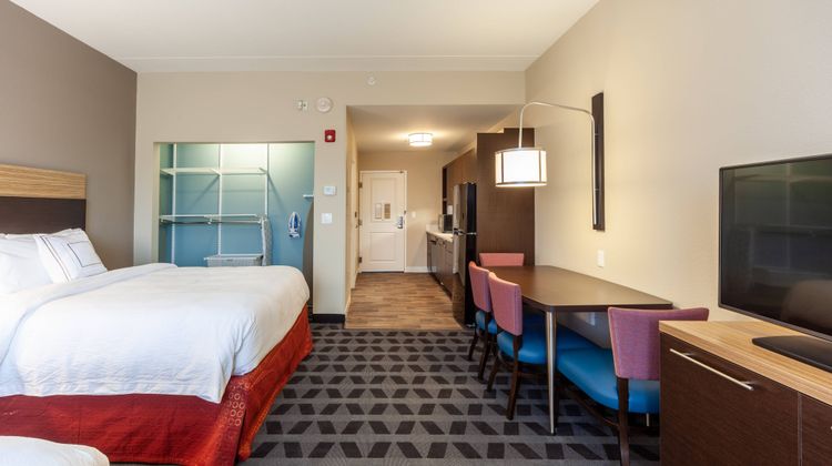 TownePlace Suites By Marriott Suite