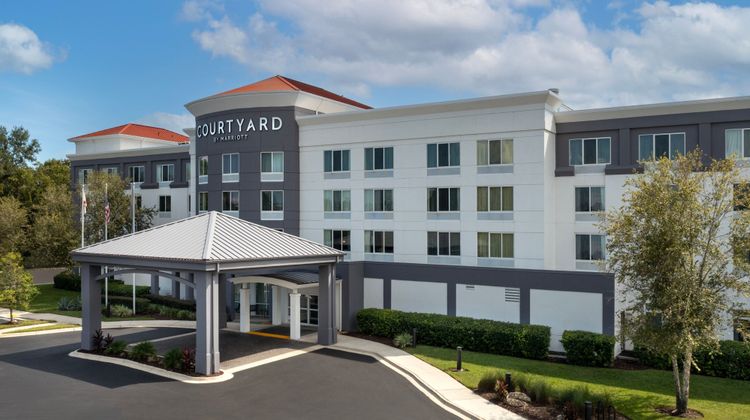 Courtyard Jacksonville Flagler Center Exterior