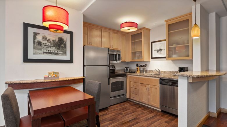 <b>Residence Inn Minneapolis Plymouth Room</b>. Images powered by <a href="https://www.leonardoworldwide.com/" title="Leonardo Worldwide" target="_blank">Leonardo</a>.