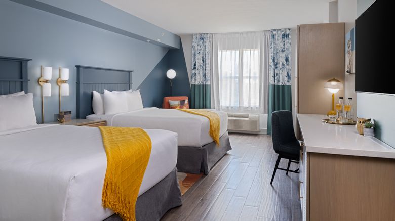 <b>voco Sarasota Room</b>. Images powered by <a href="https://www.leonardoworldwide.com/" title="Leonardo Worldwide" target="_blank">Leonardo</a>.