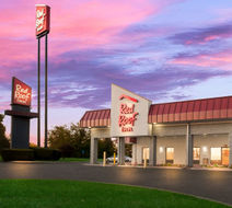 Red Roof Inn Winchester Exterior