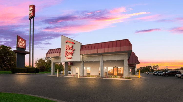 Red Roof Inn Winchester Exterior