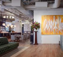 Hotel Zachary Chicago, Tribute Portfolio Lobby
