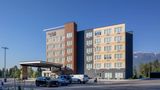 <b>Fairfield Inn & Suites Revelstoke Exterior</b>. Images powered by <a href="https://www.leonardoworldwide.com/" title="Leonardo Worldwide" target="_blank">Leonardo</a>.
