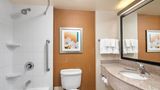 Fairfield Inn & Suites Toronto Airport Room