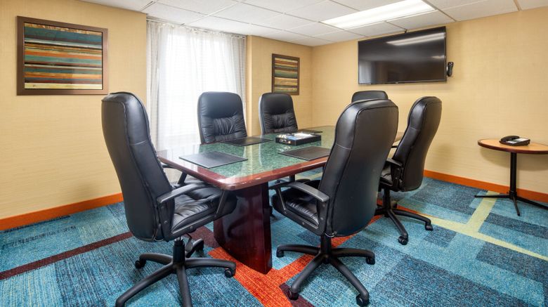 <b>Fairfield Inn & Suites Toronto Airport Meeting</b>. Images powered by <a href="https://www.leonardoworldwide.com/" title="Leonardo Worldwide" target="_blank">Leonardo</a>.
