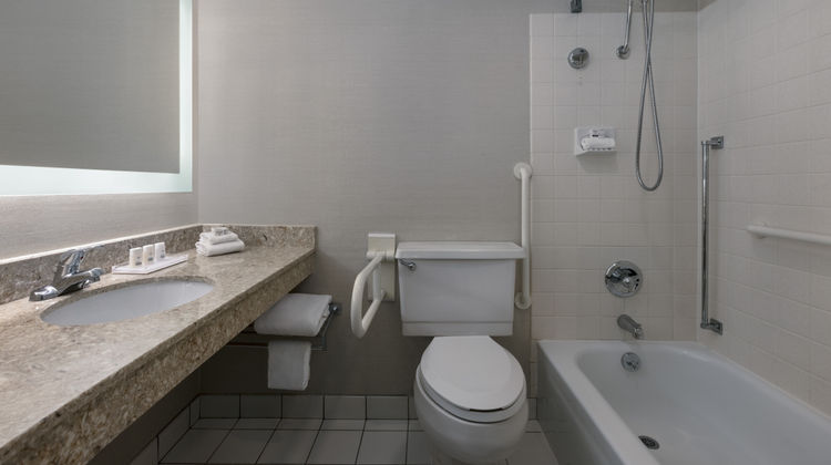 Holiday Inn Des Moines Room