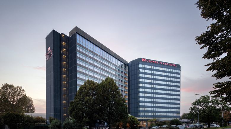 Crowne Plaza Milan Linate Exterior. Images powered by <a href="https://www.leonardoworldwide.com" target="_blank" rel="noopener">Leonardo</a>.