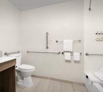 Holiday Inn Express & Suites Greensboro Room