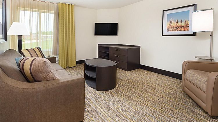 Candlewood Suites St Joseph Room