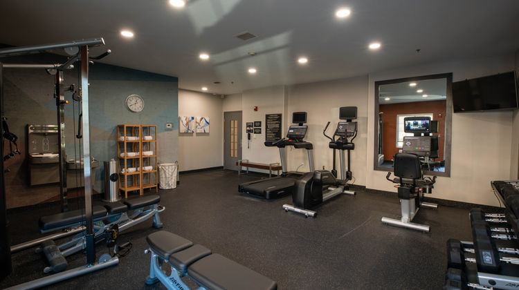 Candlewood Suites St Joseph Health Club