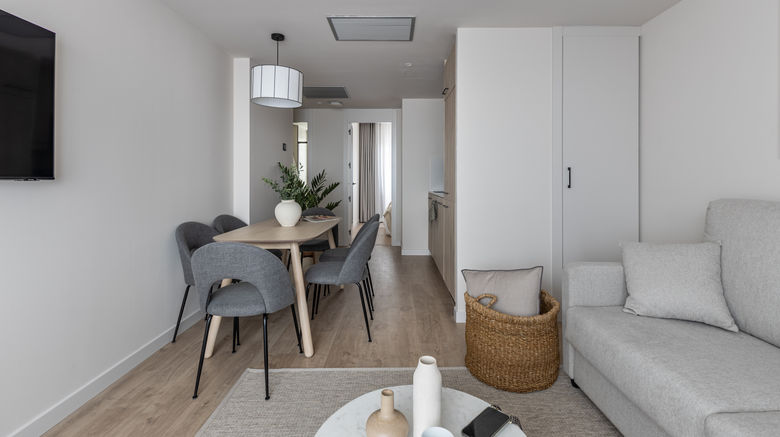 <b>Naitly Madrid Chamberi Hotel Room</b>. Images powered by <a href="https://www.leonardoworldwide.com/" title="Leonardo Worldwide" target="_blank">Leonardo</a>.
