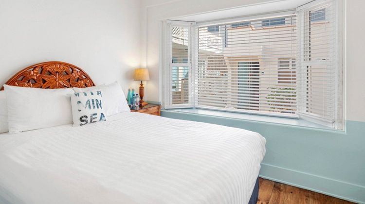 Sea Blue Hotel Suite
