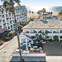 Sea Blue Hotel