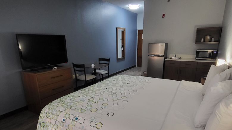 <b>HomeTowne Studios Prattville Room</b>. Images powered by <a href="https://www.leonardoworldwide.com/" title="Leonardo Worldwide" target="_blank">Leonardo</a>.