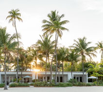 Islander Resort Exterior