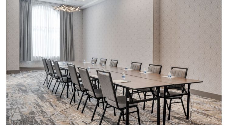 Holiday Inn Express Federal Way Meeting