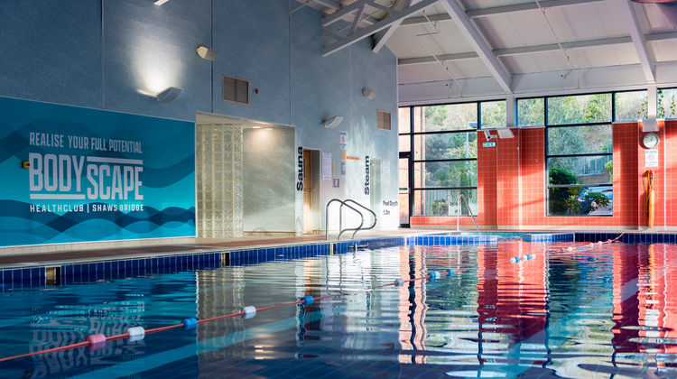 Crowne Plaza Belfast Pool
