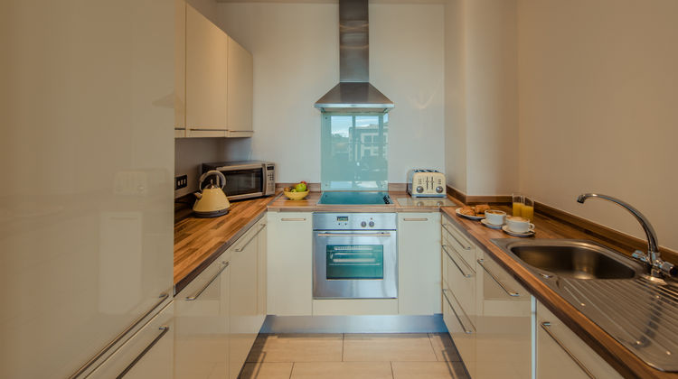Premier Suites Sandyford Room