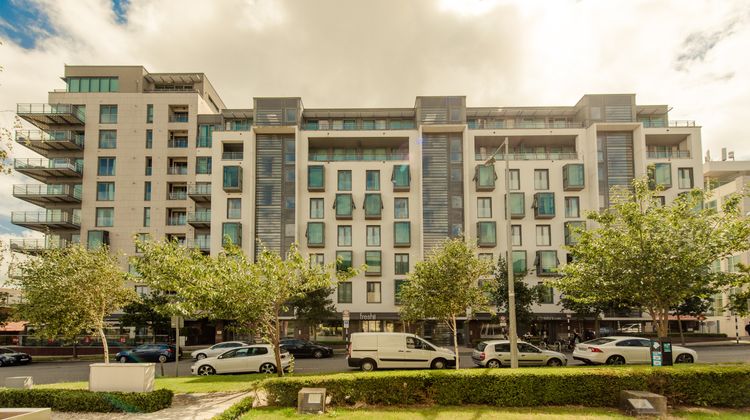 Premier Suites Sandyford Room