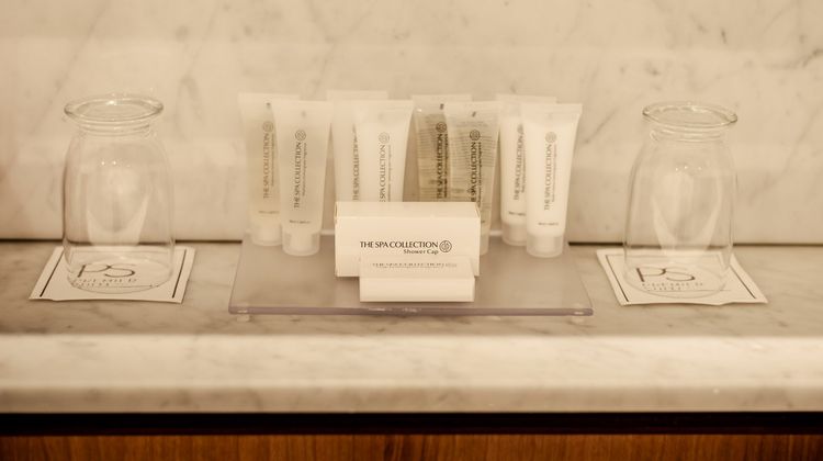 Premier Suites Sandyford Room