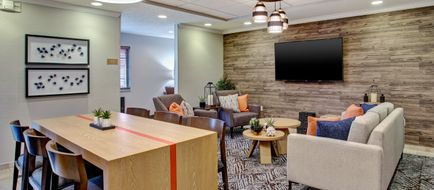 Candlewood Suites Kenosha Exterior