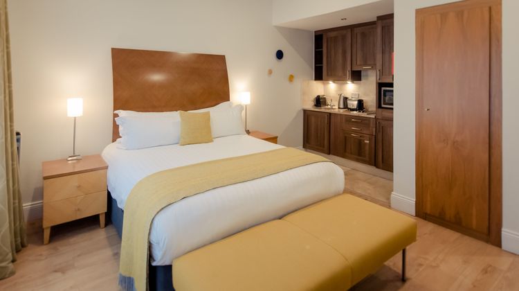 Premier Suites Dublin Leeson Street Exterior