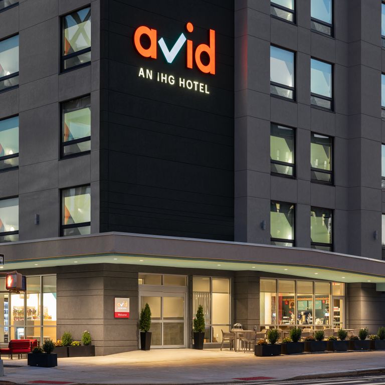 avid Brooklyn Dyker Heights