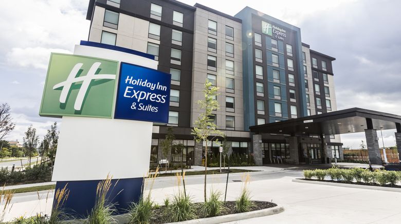 <b>Holiday Inn Express & Stes Airport South Exterior</b>. Images powered by <a href="https://www.leonardoworldwide.com/" title="Leonardo Worldwide" target="_blank">Leonardo</a>.