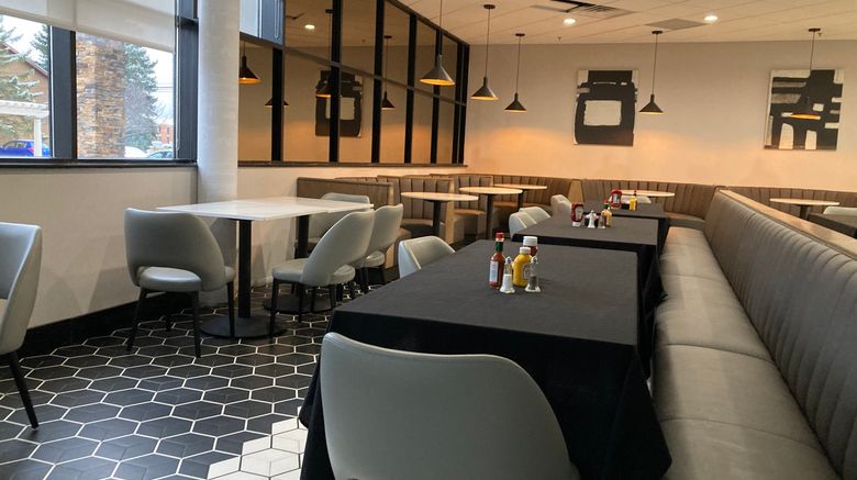 <b>Crowne Plaza Hotel Auburn Hills Restaurant</b>. Images powered by <a href="https://www.leonardoworldwide.com/" title="Leonardo Worldwide" target="_blank">Leonardo</a>.