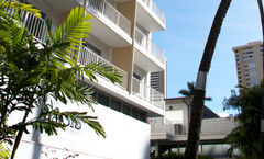 Oasis Hotel Waikiki