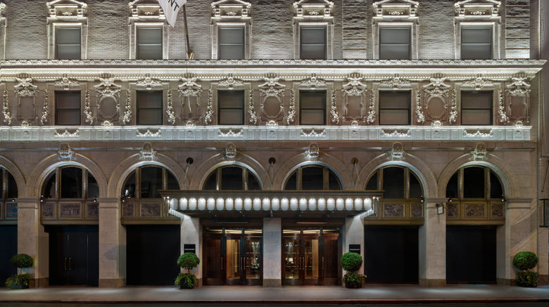 <b>Paramount Hotel Exterior</b>. Images powered by <a href="https://www.leonardoworldwide.com/" title="Leonardo Worldwide" target="_blank">Leonardo</a>.