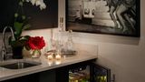 Paramount Hotel Suite