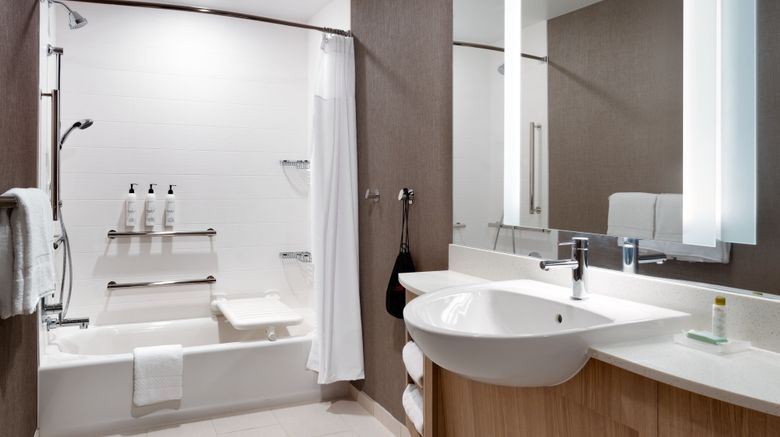 <b>Springhill Suites Phoenix Scottsdale Room</b>. Images powered by <a href="https://www.leonardoworldwide.com/" title="Leonardo Worldwide" target="_blank">Leonardo</a>.