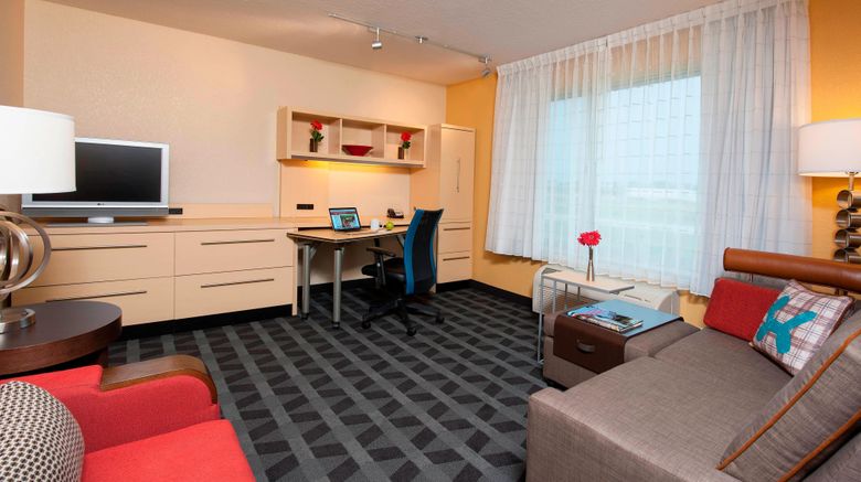 <b>TownePlace Suites Des Moines Urbandale Room</b>. Images powered by <a href="https://www.leonardoworldwide.com/" title="Leonardo Worldwide" target="_blank">Leonardo</a>.