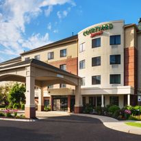 Courtyard by Marriott Portland Airport