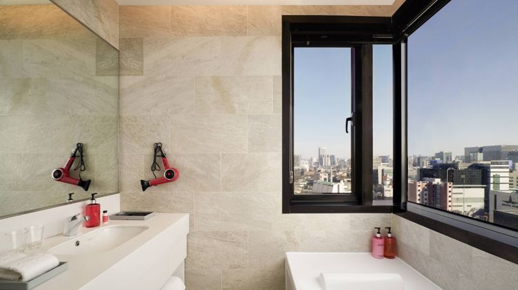Moxy Seoul Insadong Room