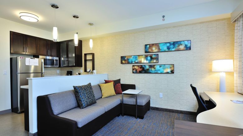 <b>Residence Inn Houston Tomball Room</b>. Images powered by <a href="https://www.leonardoworldwide.com/" title="Leonardo Worldwide" target="_blank">Leonardo</a>.