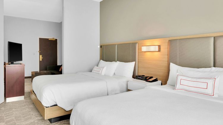 SpringHill Suites Tarrytown Greenburgh Suite