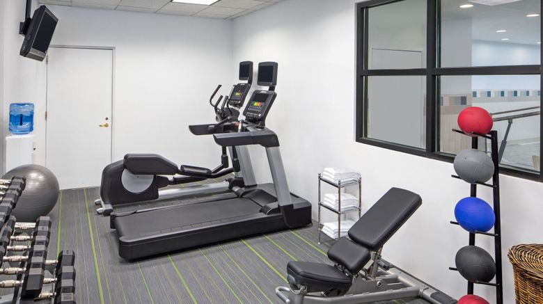 <b>Courtyard by Marriott Stamford Downtown Recreation</b>. Images powered by <a href="https://www.leonardoworldwide.com/" title="Leonardo Worldwide" target="_blank">Leonardo</a>.