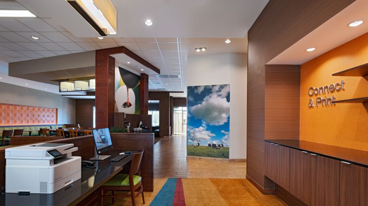 Fairfield Inn & Suites Lincoln Airport Other