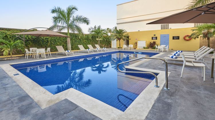 City Express by Marriott Tampico Pool