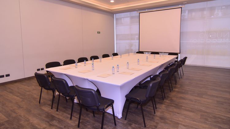 City Express Plus by Marriott Meeting