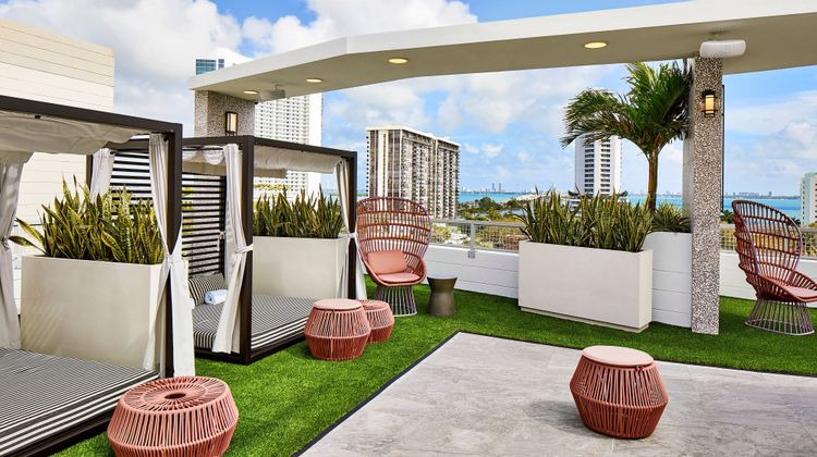 AC Hotel by Marriott Miami Wynwood Pool